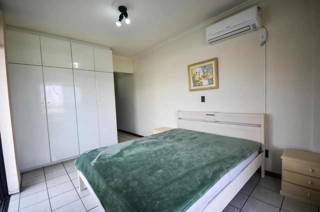 1038 - Apartamento Com Vista Para O Mar Bombinhas 0*,